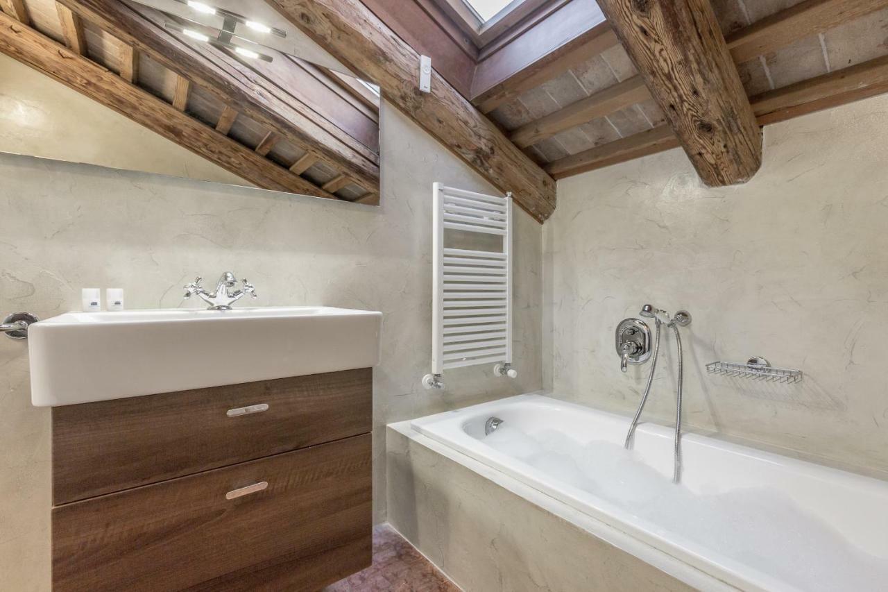 Ca' Del Monastero 7 Collection Bright Apartment With Terrace Венеция Экстерьер фото